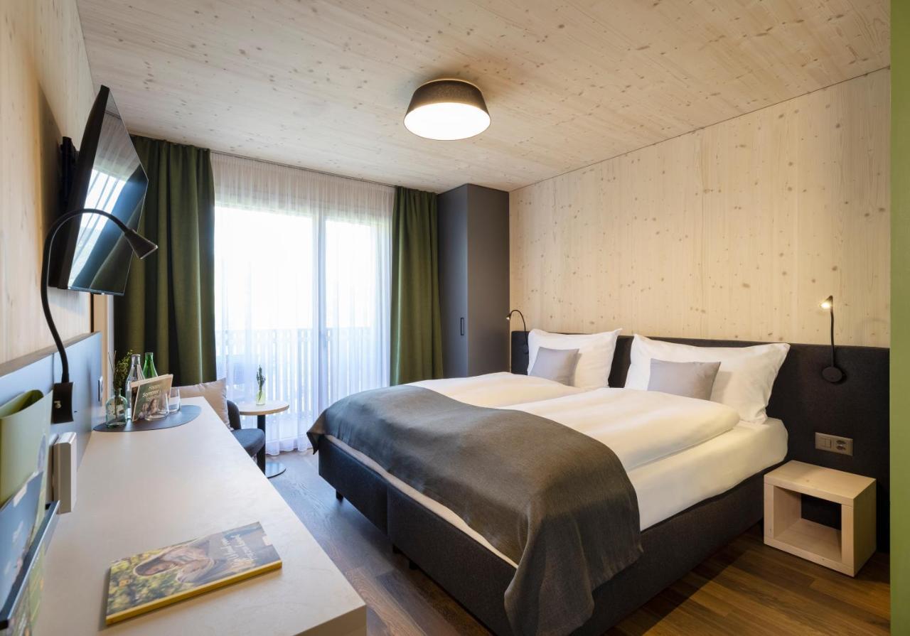 JUFA Hotel Savognin Esterno foto