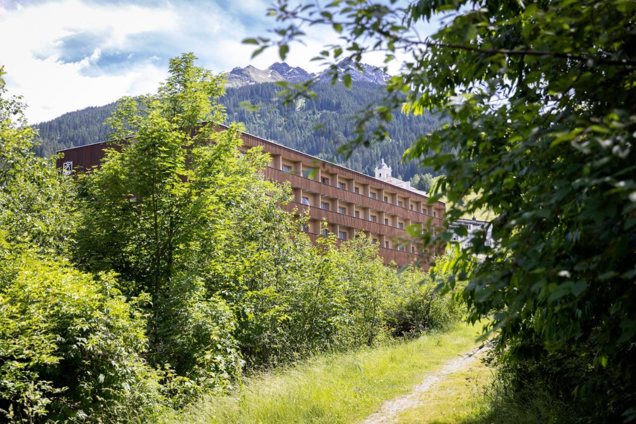JUFA Hotel Savognin Esterno foto